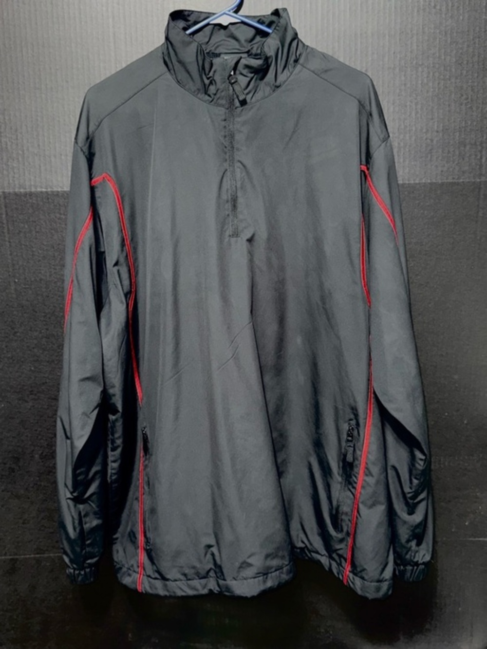 🍄Nike VINTAGE Golf DriFIT Black w/Red Accents Vented Jacket